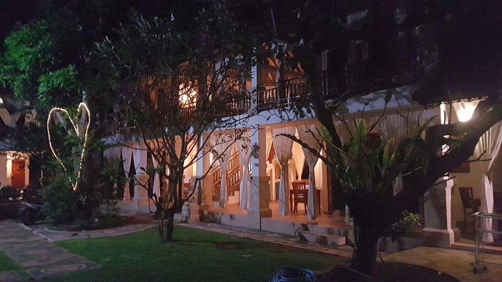 Villa Jakaranda And Villa Marakuya Lovina Kamer foto
