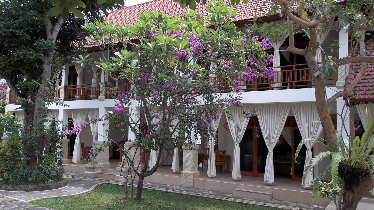 Villa Jakaranda And Villa Marakuya Lovina Buitenkant foto